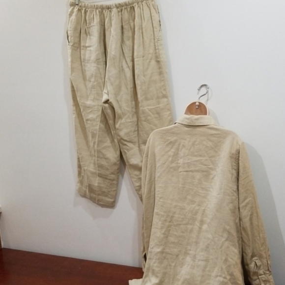 Bridge water studio tan100% linen capri pants set - Picture 16 of 16